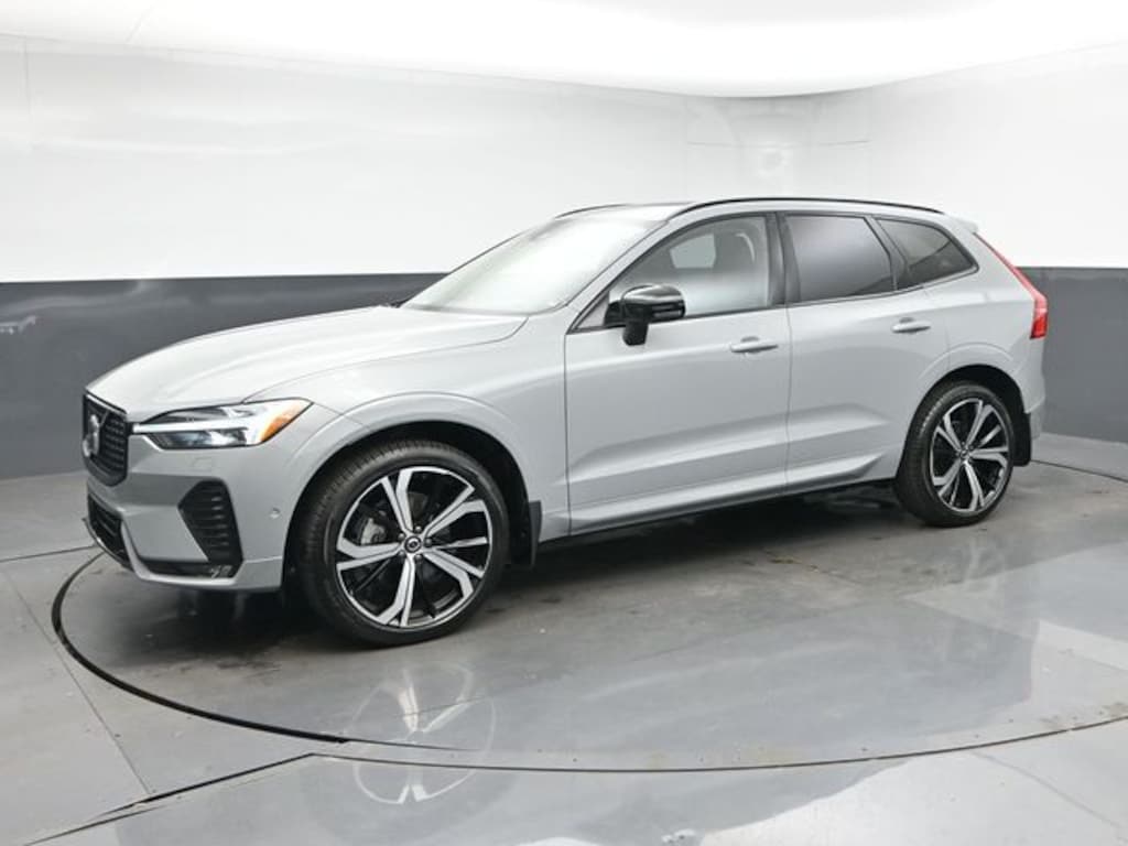 Used 2025 Volvo XC60 B5 Ultra SUV