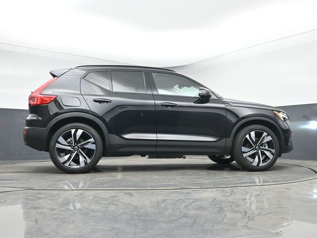 2024 Volvo XC40 Plus - Photo 44