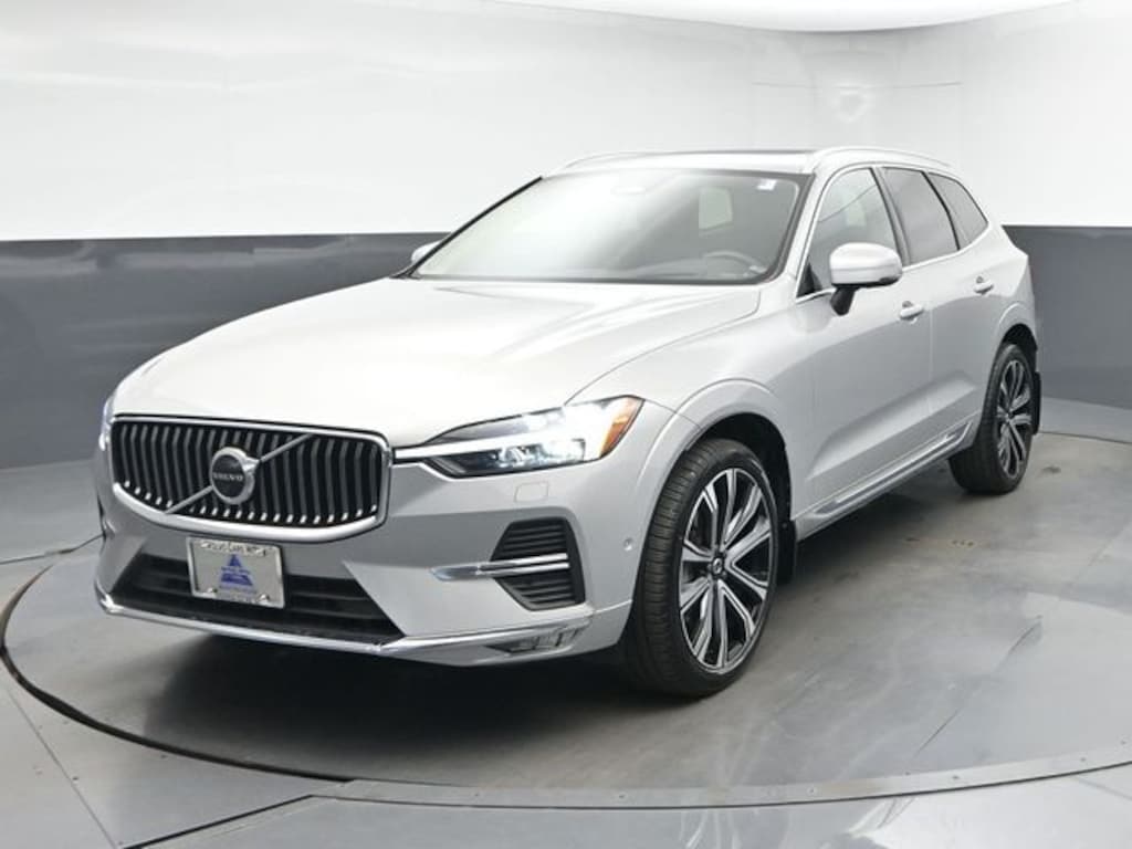 Used 2023 Volvo XC60 B6 Ultimate Bright Theme SUV