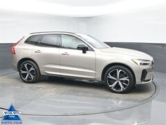 2023 Volvo XC60 B5 Ultimate Dark Theme SUV