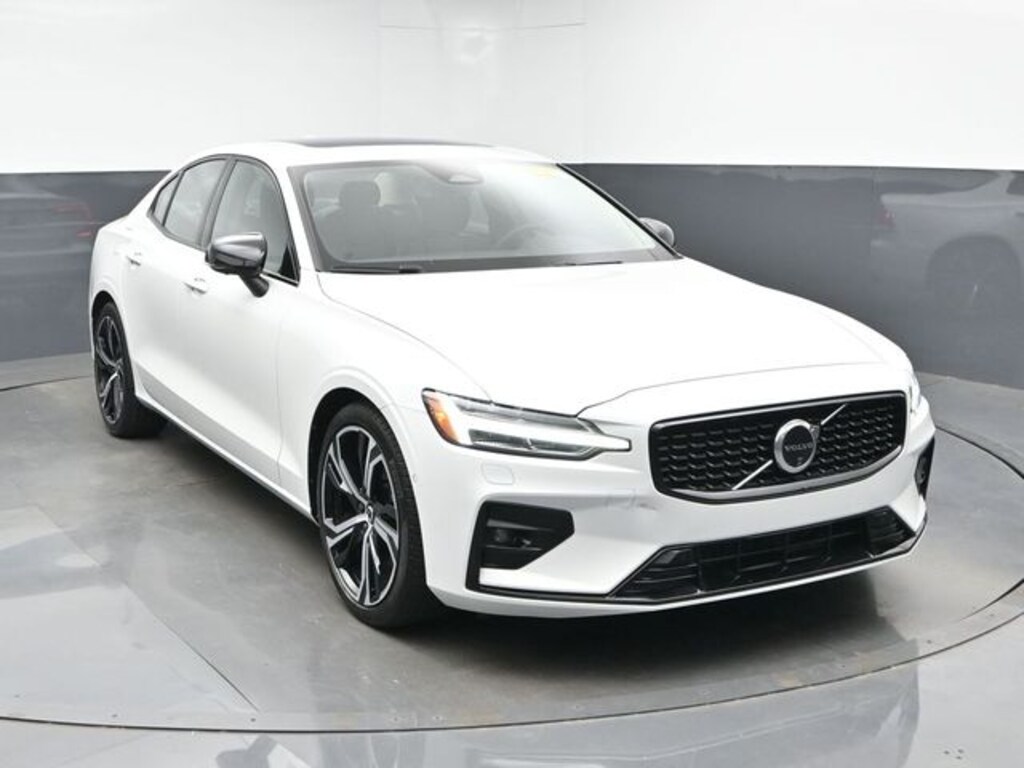 Used 2025 Volvo S60 B5 Plus Sedan