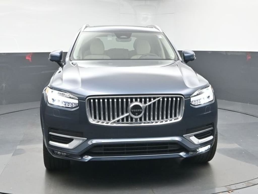 New 2025 Volvo XC90 B6 Plus 7-Seater SUV