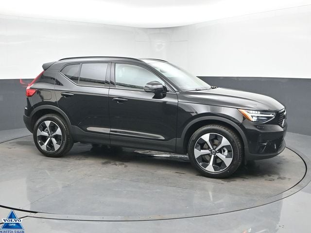 2026 Volvo XC40
