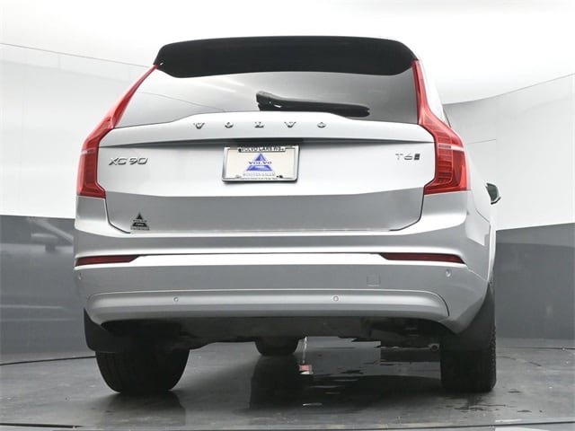 2022 Volvo XC90 Momentum photo 15