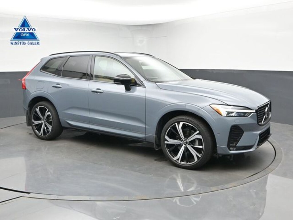 Used 2023 Volvo XC60 B5 Ultimate Dark Theme SUV