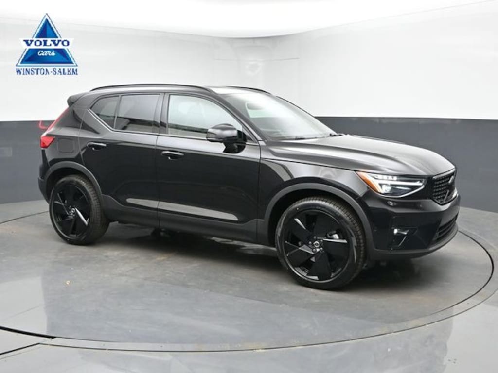 New 2026 Volvo XC40 B5 Ultra Black Edition SUV