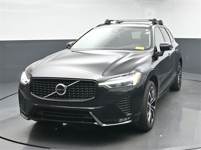 2023 Volvo XC60 Ultimate photo 3