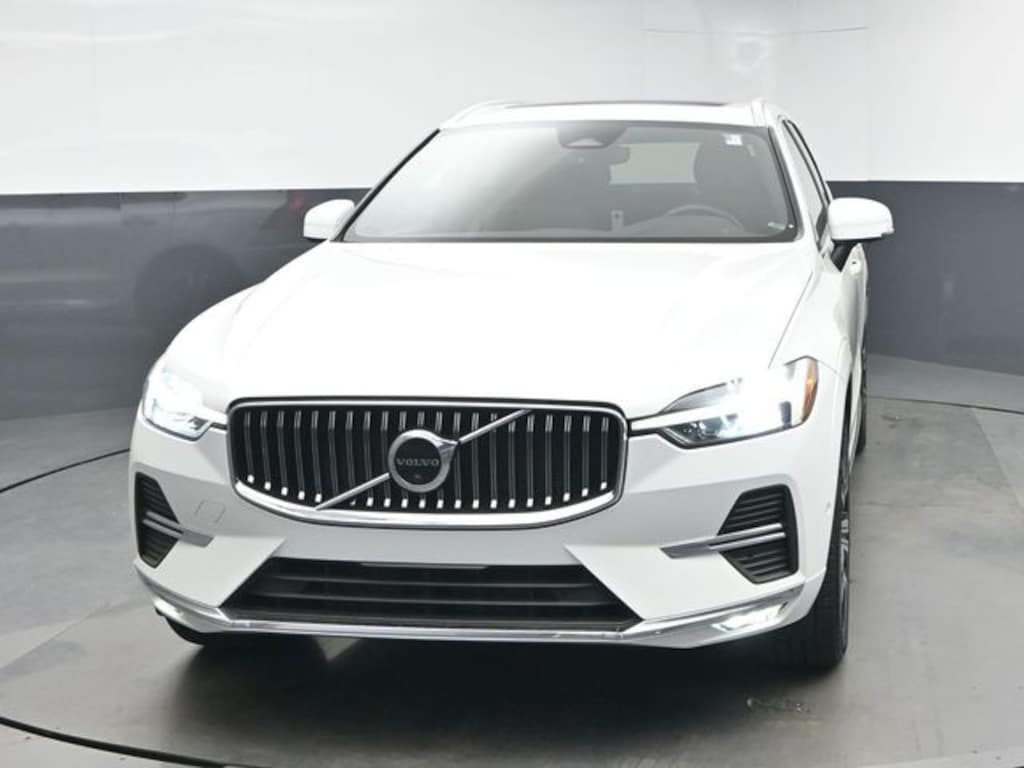 Used 2023 Volvo XC60 B5 Plus Bright Theme SUV