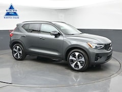 2026 Volvo XC40 B5 Plus AWD V26299 SUV