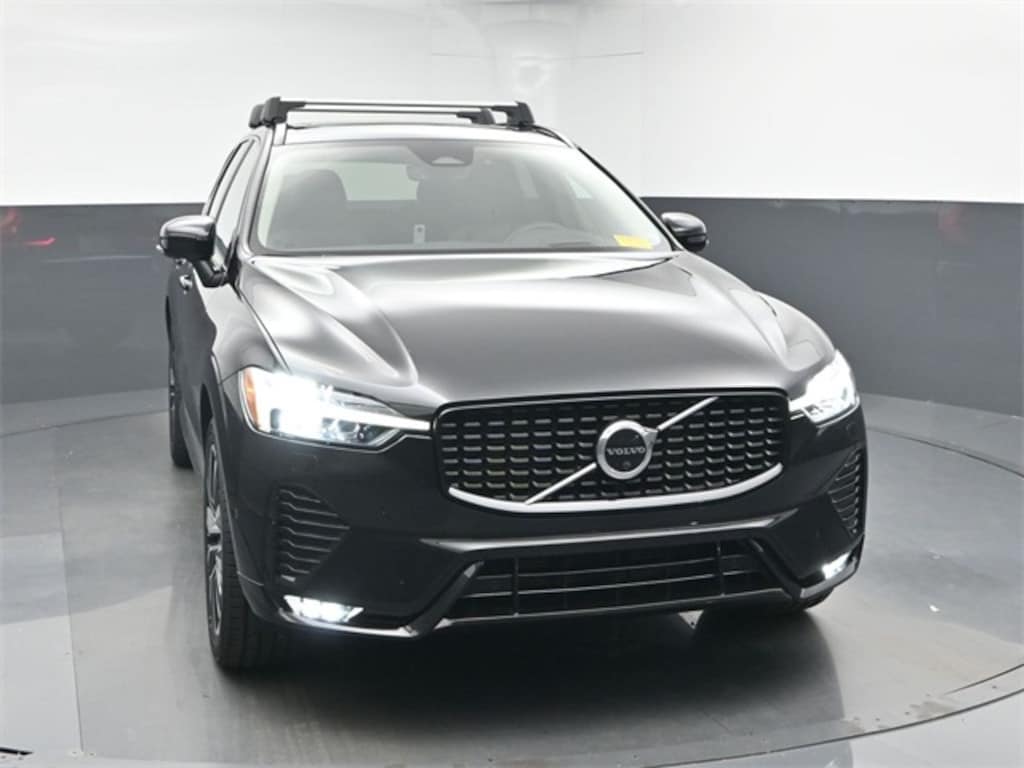 Used 2023 Volvo XC60 B6 Ultimate Dark Theme SUV