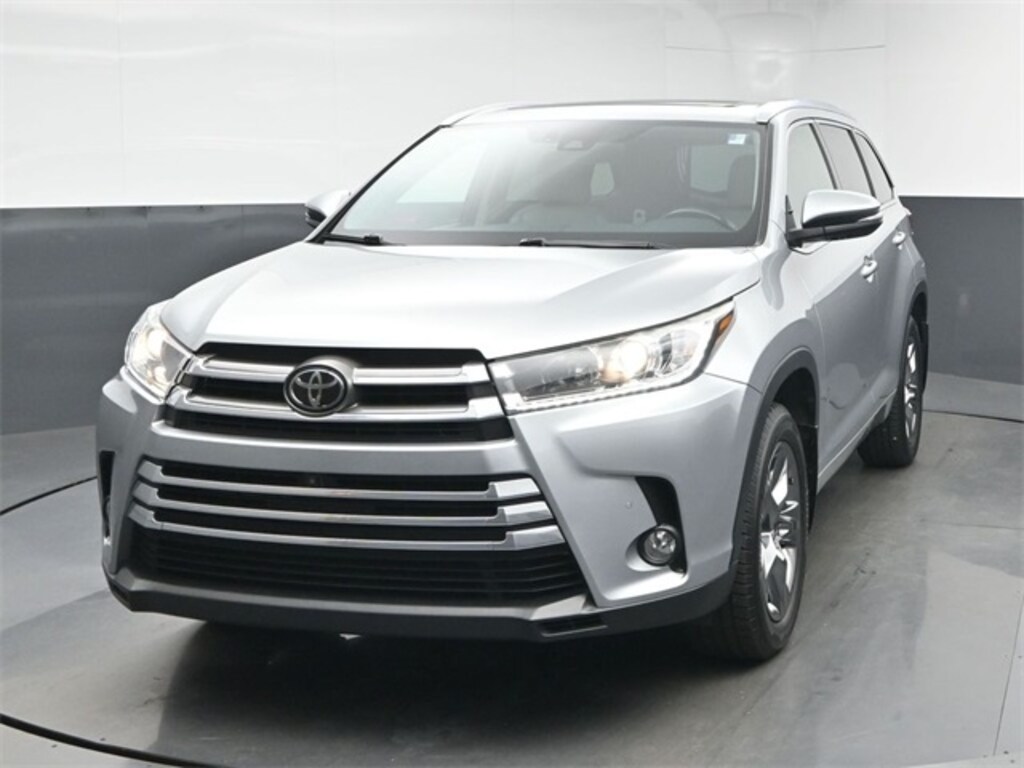 Used 2017 Toyota Highlander SUV