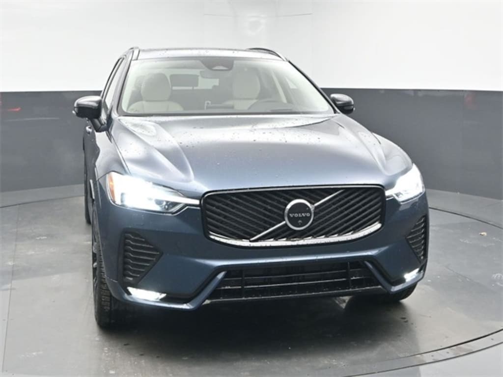 New 2026 Volvo XC60 B5 Ultra SUV