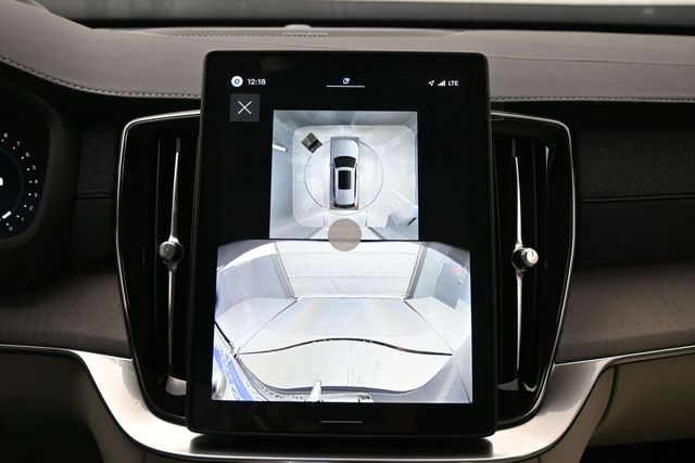 2026 Volvo XC90 Ultra - Photo 23