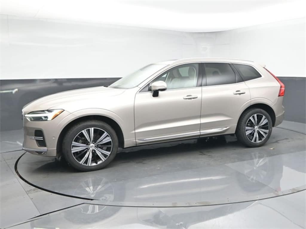 Used 2023 Volvo XC60 B5 Plus Bright Theme SUV