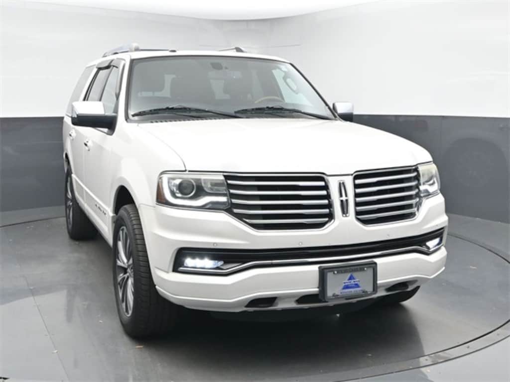 Used 2015 Lincoln Navigator Base SUV