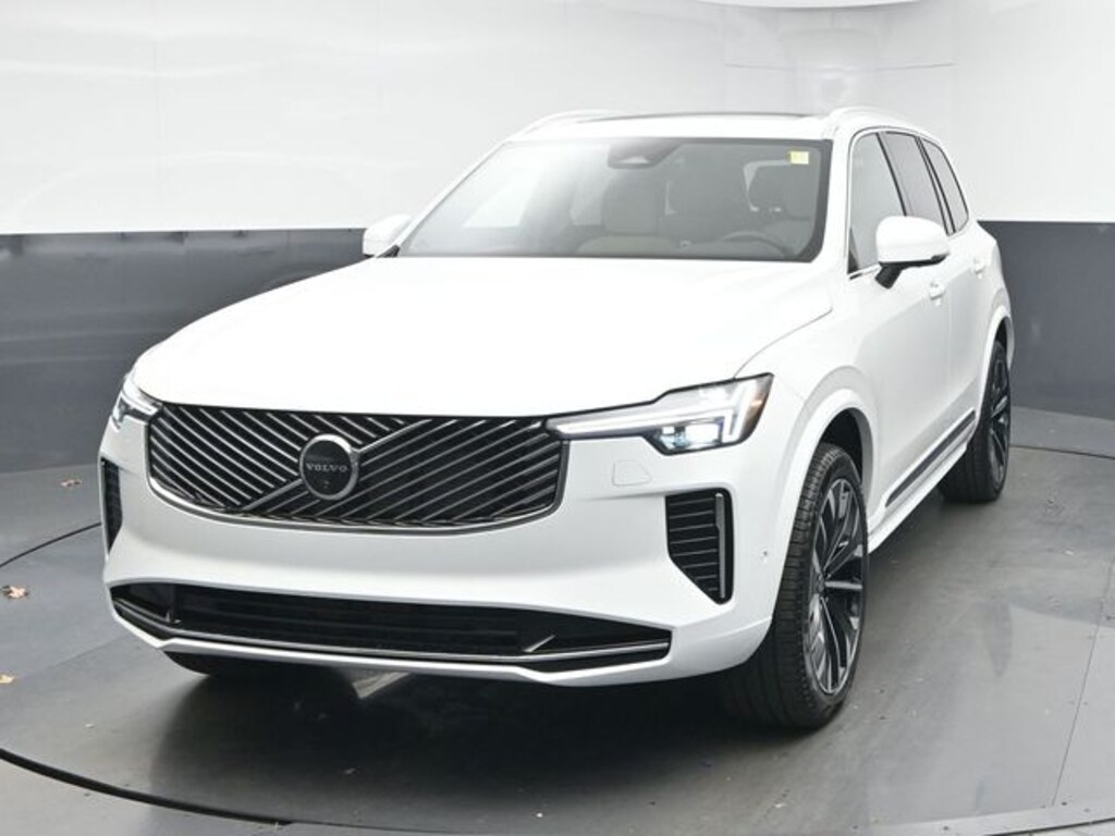 New 2026 Volvo XC90 B6 Plus 7-Seater SUV