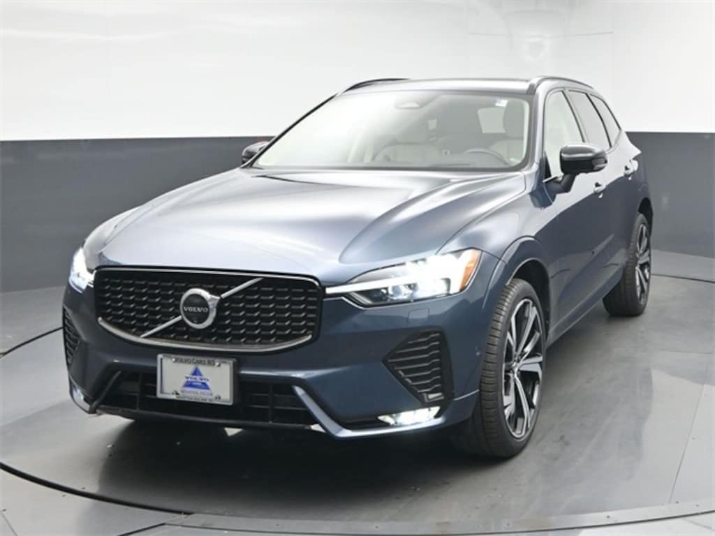 Used 2024 Volvo XC60 B5 Ultimate Dark Theme SUV