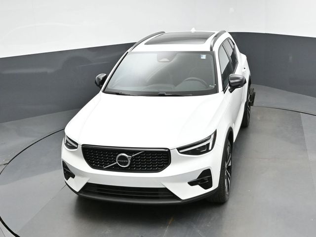 2024 Volvo XC40 Plus - Photo 45