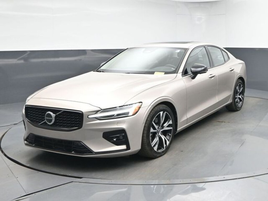 Used 2024 Volvo S60 B5 Plus Dark Theme Sedan