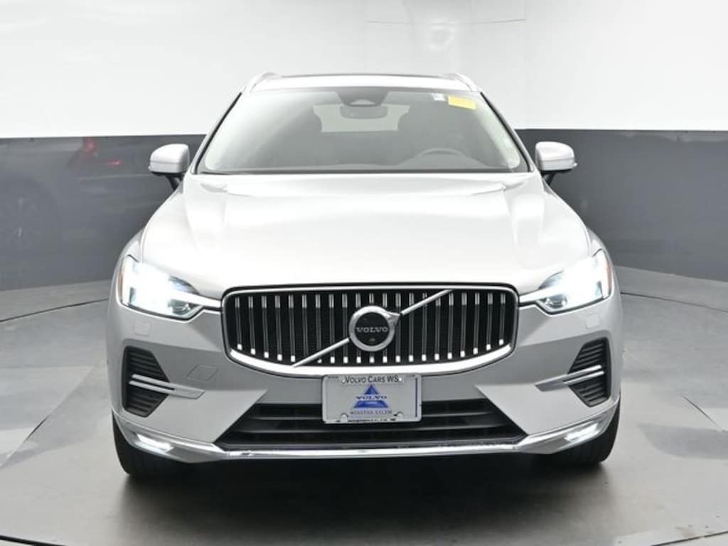Used 2023 Volvo XC60 B5 Plus Bright Theme SUV