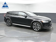 2026 Volvo V60 Cross Country B5 Ultra AWD V26285 Wagon