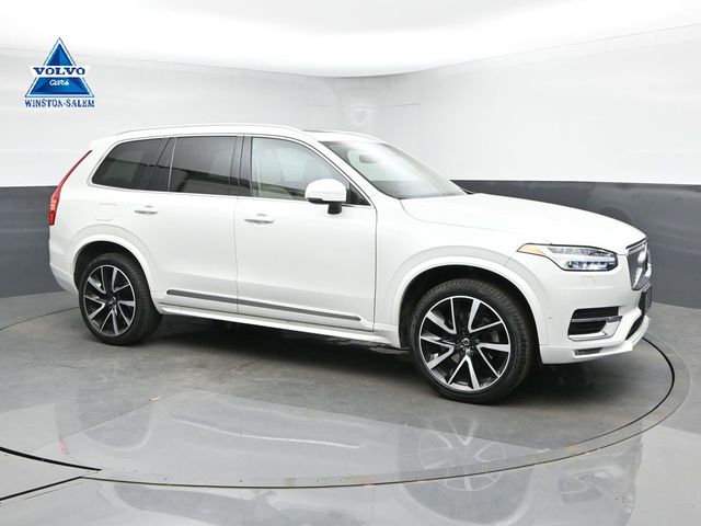 2023 Volvo XC90 B5 Plus 4WD's photo