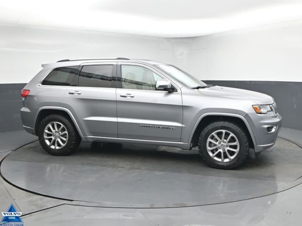 Used 2018 Jeep Grand Cherokee Overland SUV