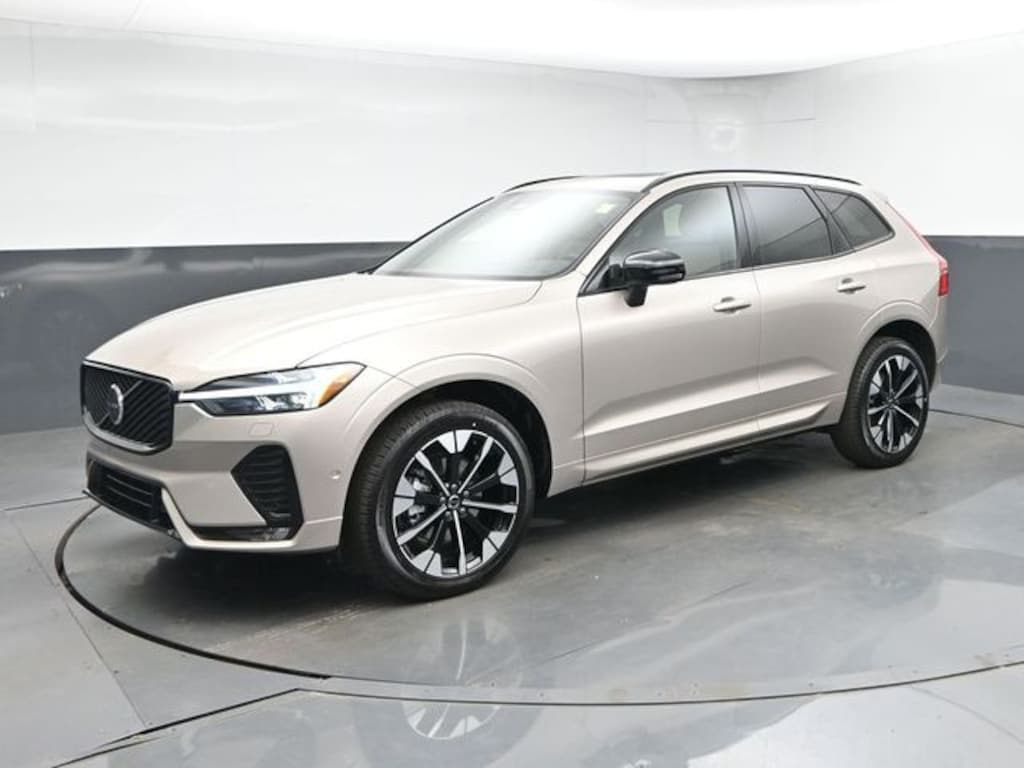 New 2026 Volvo XC60 B5 Plus SUV