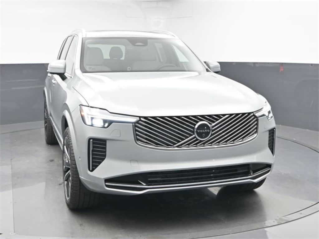 New 2026 Volvo XC90 B6 Plus 7-Seater SUV