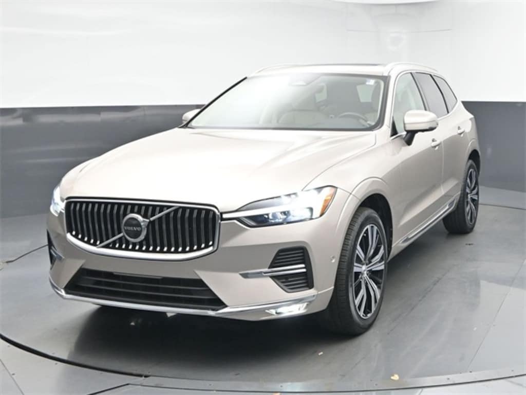 Used 2023 Volvo XC60 B5 Plus Bright Theme SUV