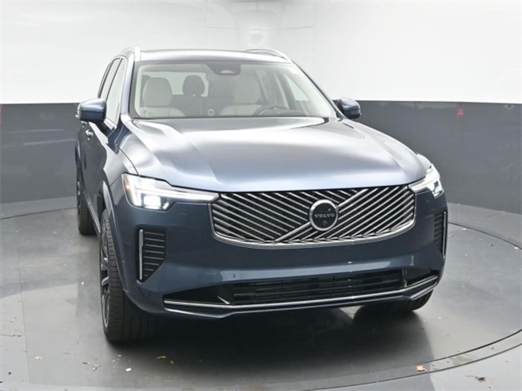 New 2026 Volvo XC90 plug-in hybrid T8 Ultra 7-Seater SUV