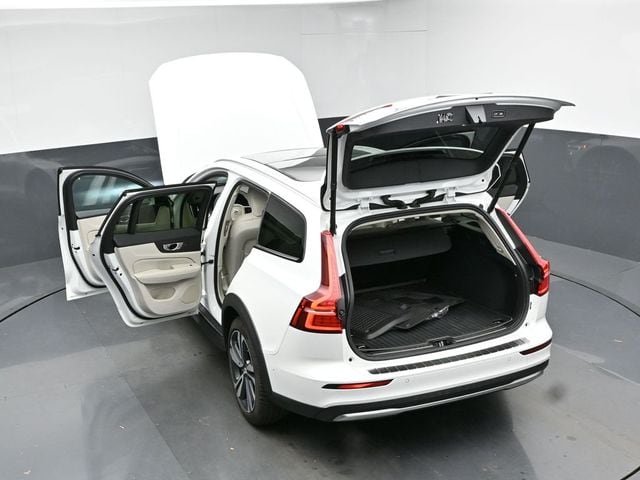 2024 Volvo V60 Cross Country Plus - Photo 51