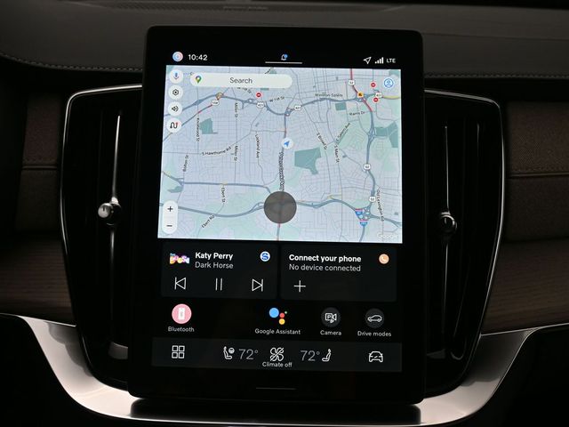 2026 Volvo XC90 Plus - Photo 14