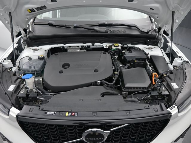 2024 Volvo XC40 Plus - Photo 32