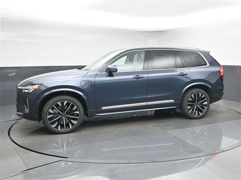 New 2026 Volvo XC90 plug-in hybrid T8 Ultra 7-Seater SUV