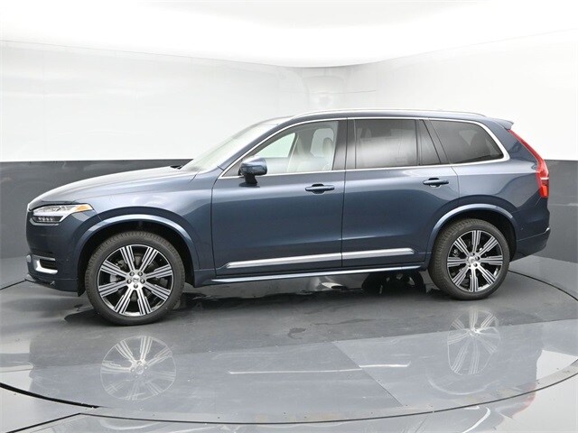 2025 Volvo XC90 Plus photo 4