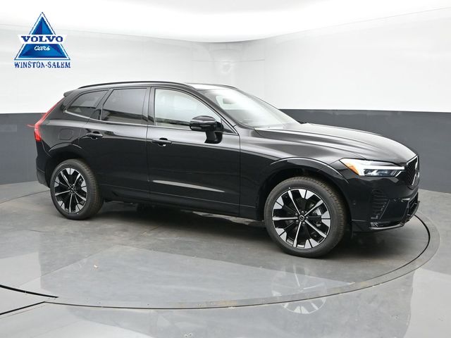 2026 Volvo XC60 B5 Plus Dark AWD's photo