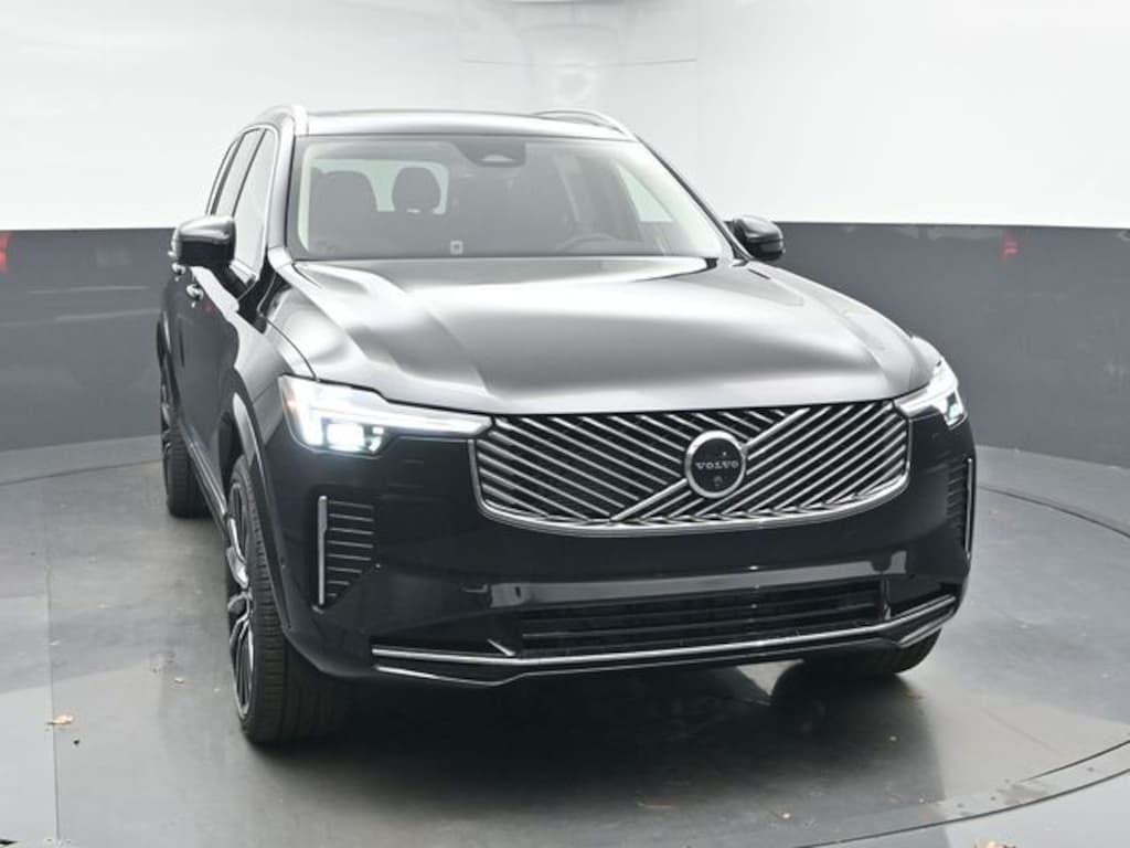 New 2026 Volvo XC90 B6 Plus 7-Seater SUV