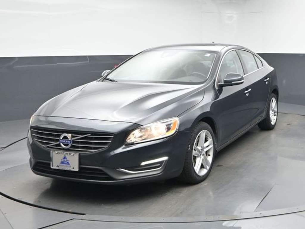Used 2014 Volvo S60 T5 Sedan