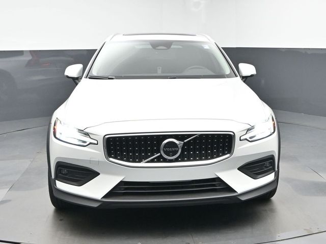YV4L12WK9S2150272
