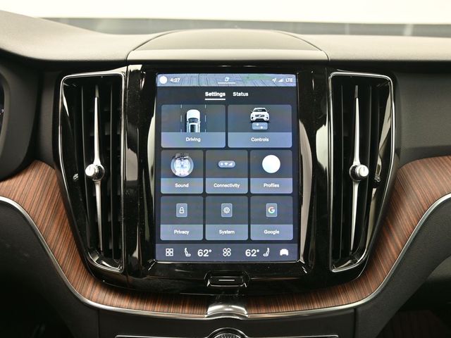2023 Volvo XC60 Plus - Photo 15