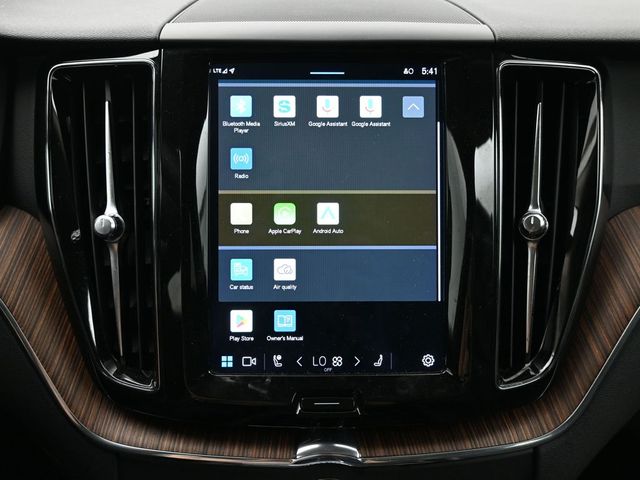 2023 Volvo XC60 Plus - Photo 20