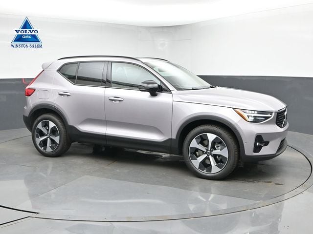 2026 Volvo XC40