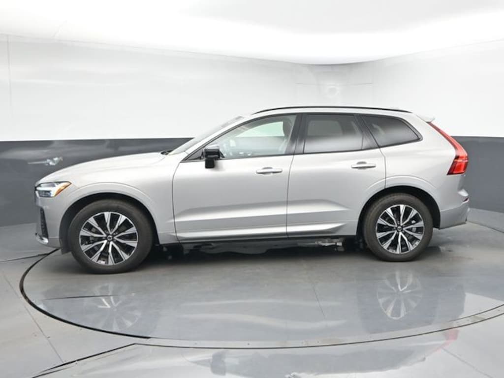 Used 2024 Volvo XC60 B5 Core SUV