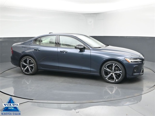 2024 Volvo S60 Ultimate's photo