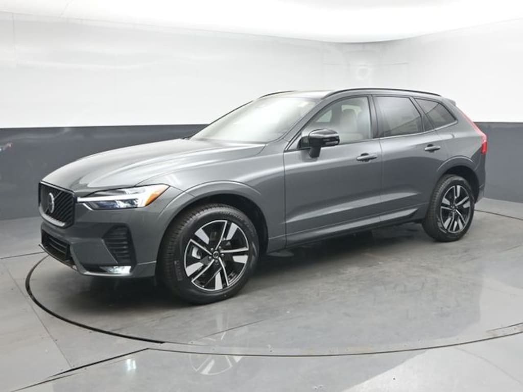 New 2026 Volvo XC60 B5 Core SUV