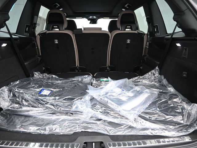 2026 Volvo XC90 Core - Photo 31