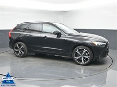 2023 Volvo XC60 B6 Ultimate Dark Theme SUV