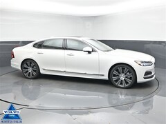 2025 Volvo S90 B6 Plus AWD V25096 Sedan