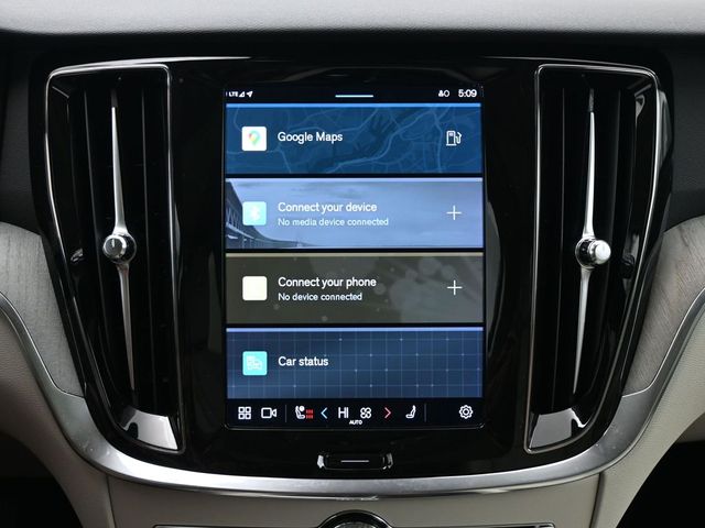 2024 Volvo V60 Cross Country Plus - Photo 13